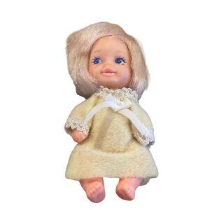 Vintage Kidco 1981 Baby Doll Yellow Nightgown Blonde Hair Fashion Doll 3”